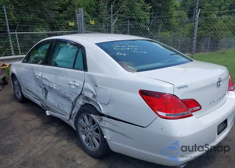 2005 Toyota Avalon Limited из США, поврежденный, VIN 4T1BK36B45U018123